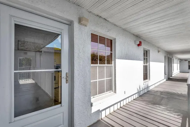 $158,000 | 6304 Pointe W Boulevard West, Unit A303, Bradenton, FL 34209