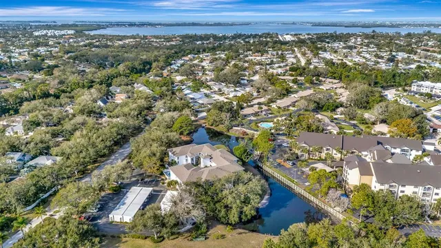 $158,000 | 6304 Pointe W Boulevard West, Unit A303, Bradenton, FL 34209