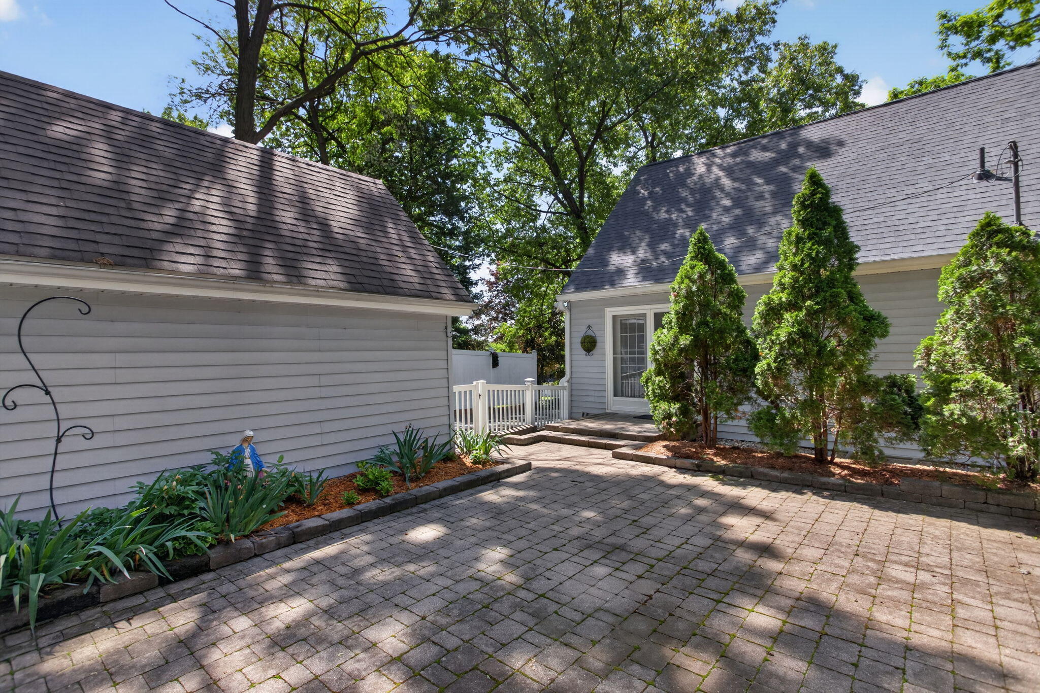 732 Lawrence Street Jackson, MI 49203 - Photo 33 of 41 12-web-or-mls-IMG_7160