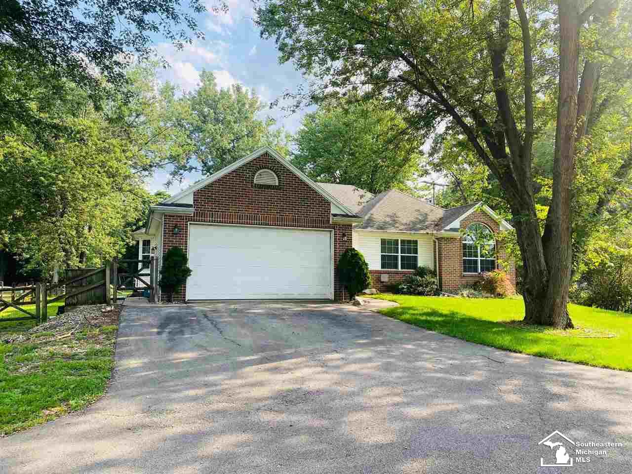 3125 West Temperance Road Temperance, MI 48182 - Photo 1 of 20