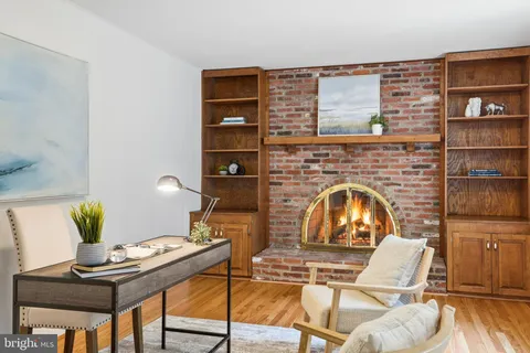 $1,299,900 | 3901 Colonel Ellis Avenue, Alexandria, VA 22304