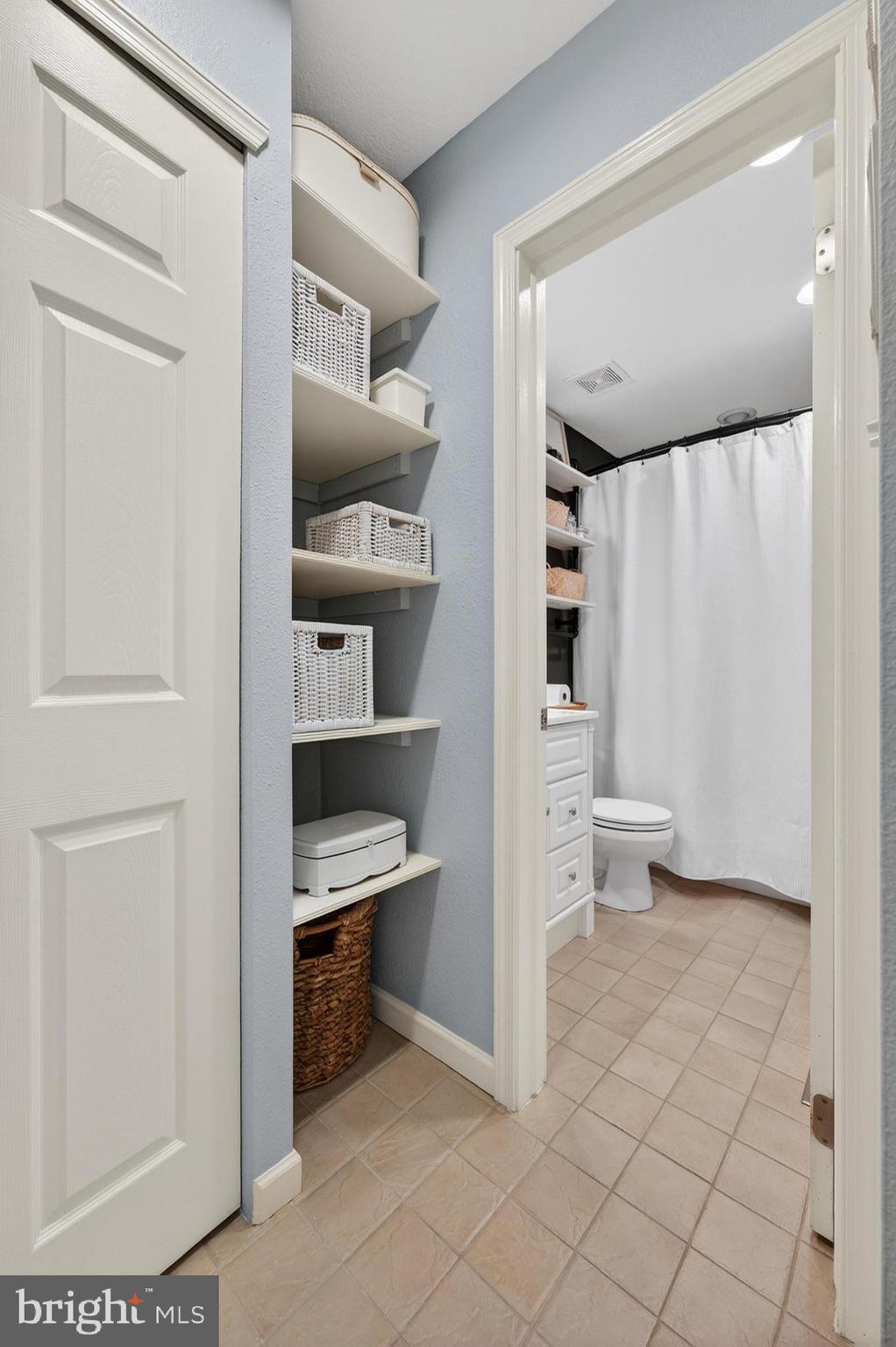213 Balin Court Mantua, NJ 08051 - Photo 16 of 25 Main Full Bath closet