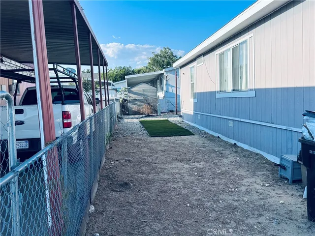 $159,000 | 250 North Linden Avenue, Unit 250, Rialto, CA 92376