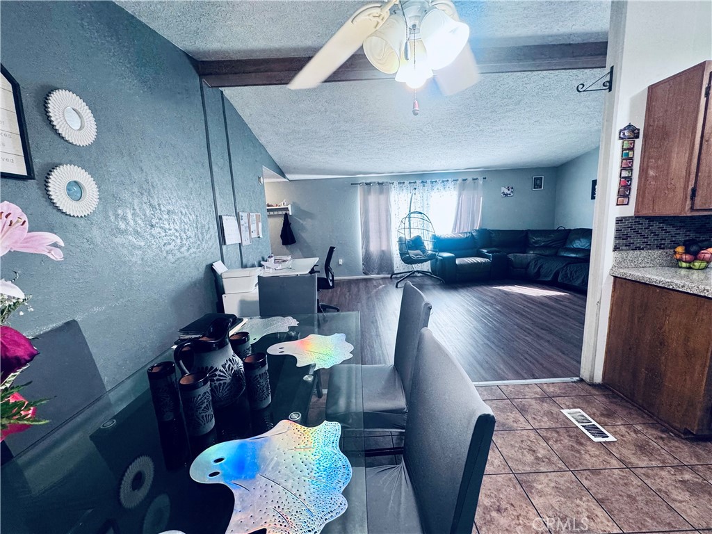 250 North Linden Avenue, Unit 250 Rialto, CA 92376 - Photo 9 of 29