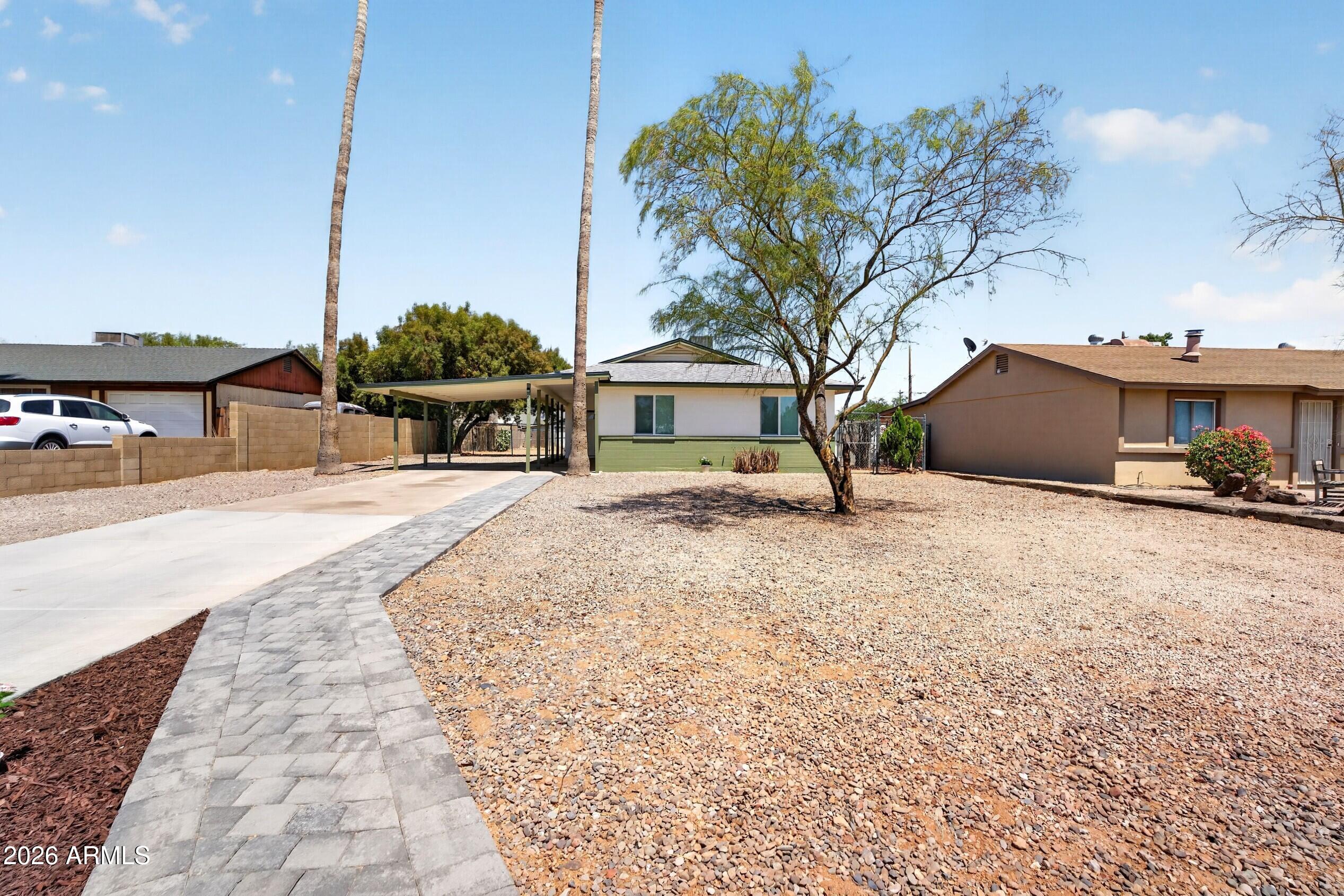 2351 South Royal Palm Road Apache Junction, AZ 85119 - Photo 16 of 19 Front of House