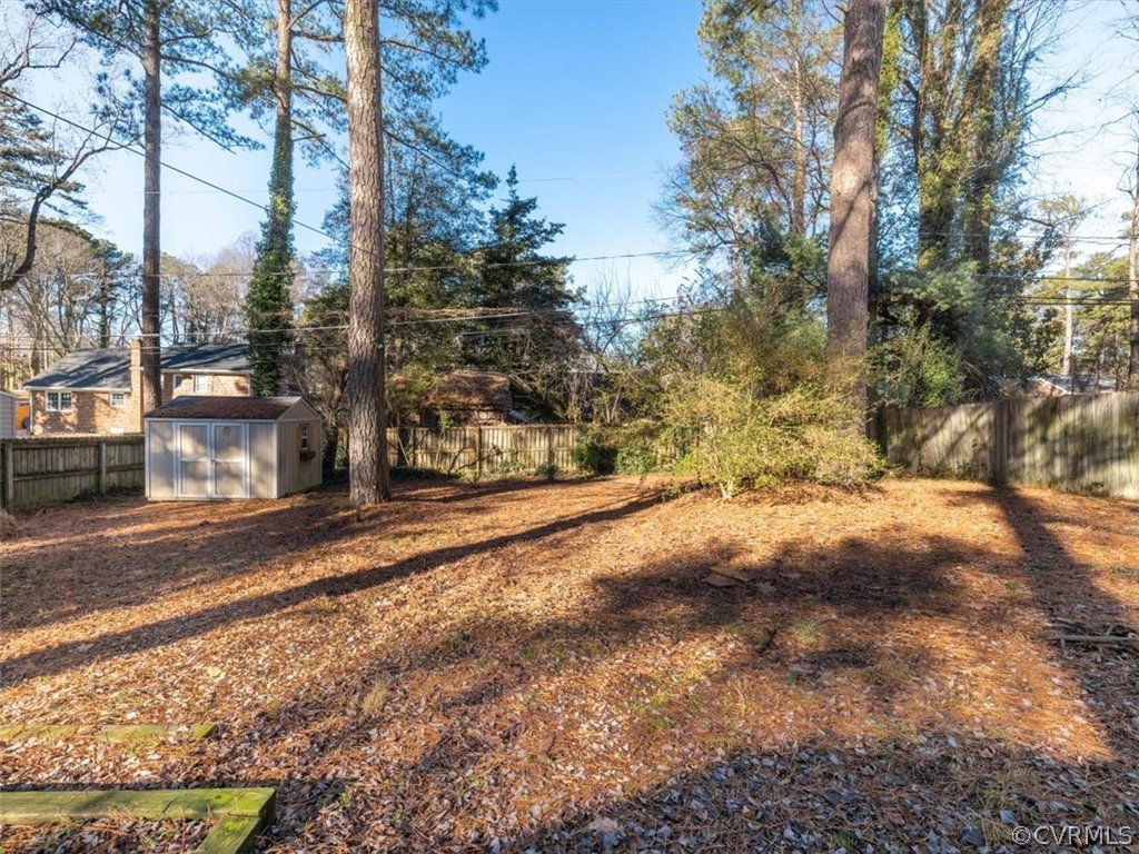1206 Santa Rosa Road Richmond, VA 23229 - Photo 23 of 24 Back yard