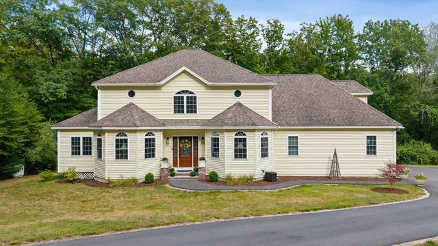 $825,000 | 89 Woodhill Road, Bow, NH 03304