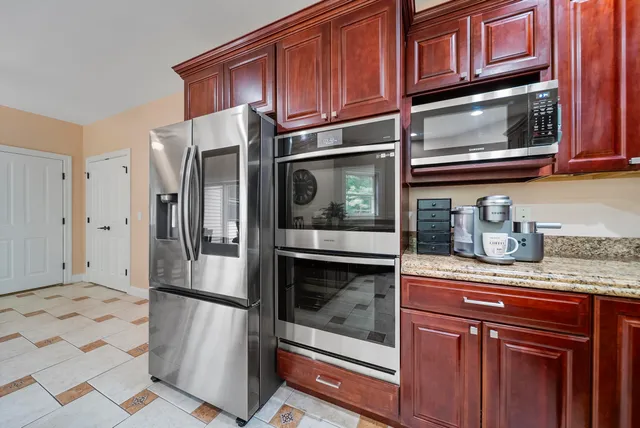 $825,000 | 89 Woodhill Road, Bow, NH 03304