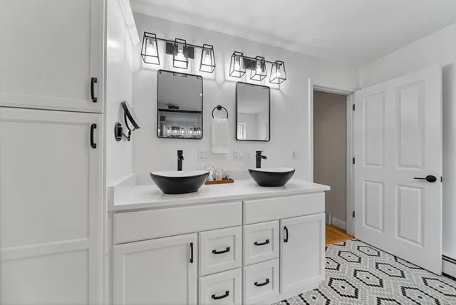 $825,000 | 89 Woodhill Road, Bow, NH 03304