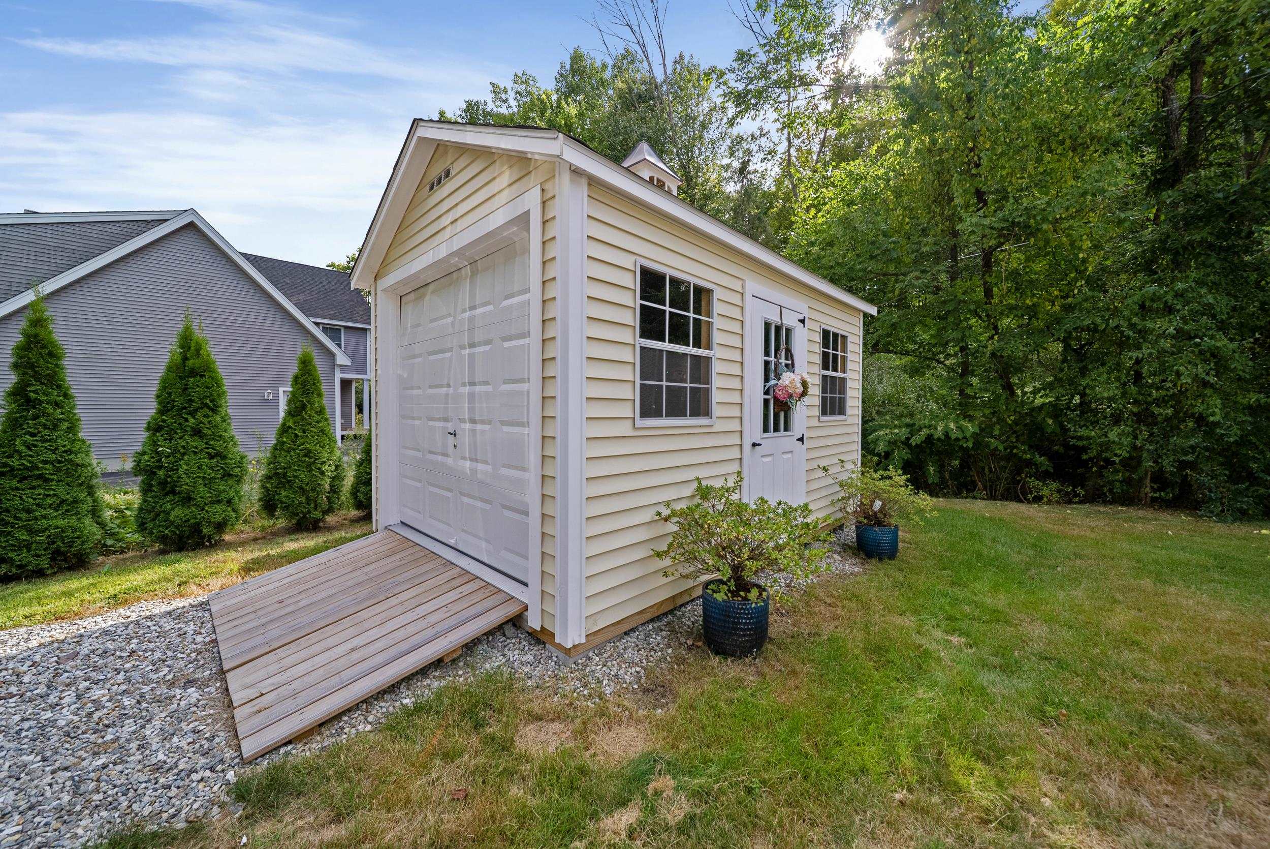 89 Woodhill Road Bow, NH 03304 - Photo 51 of 60