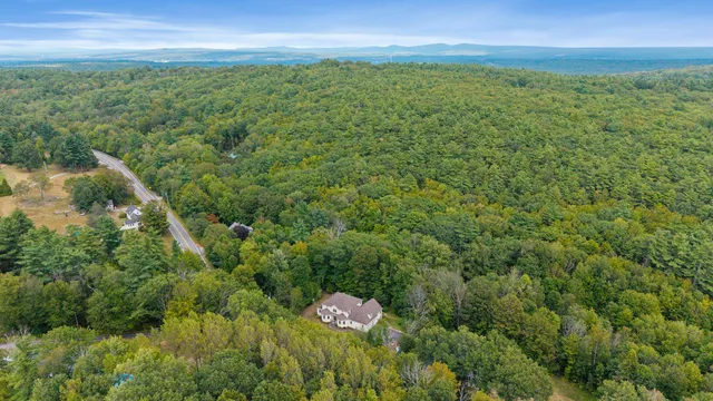 $825,000 | 89 Woodhill Road, Bow, NH 03304