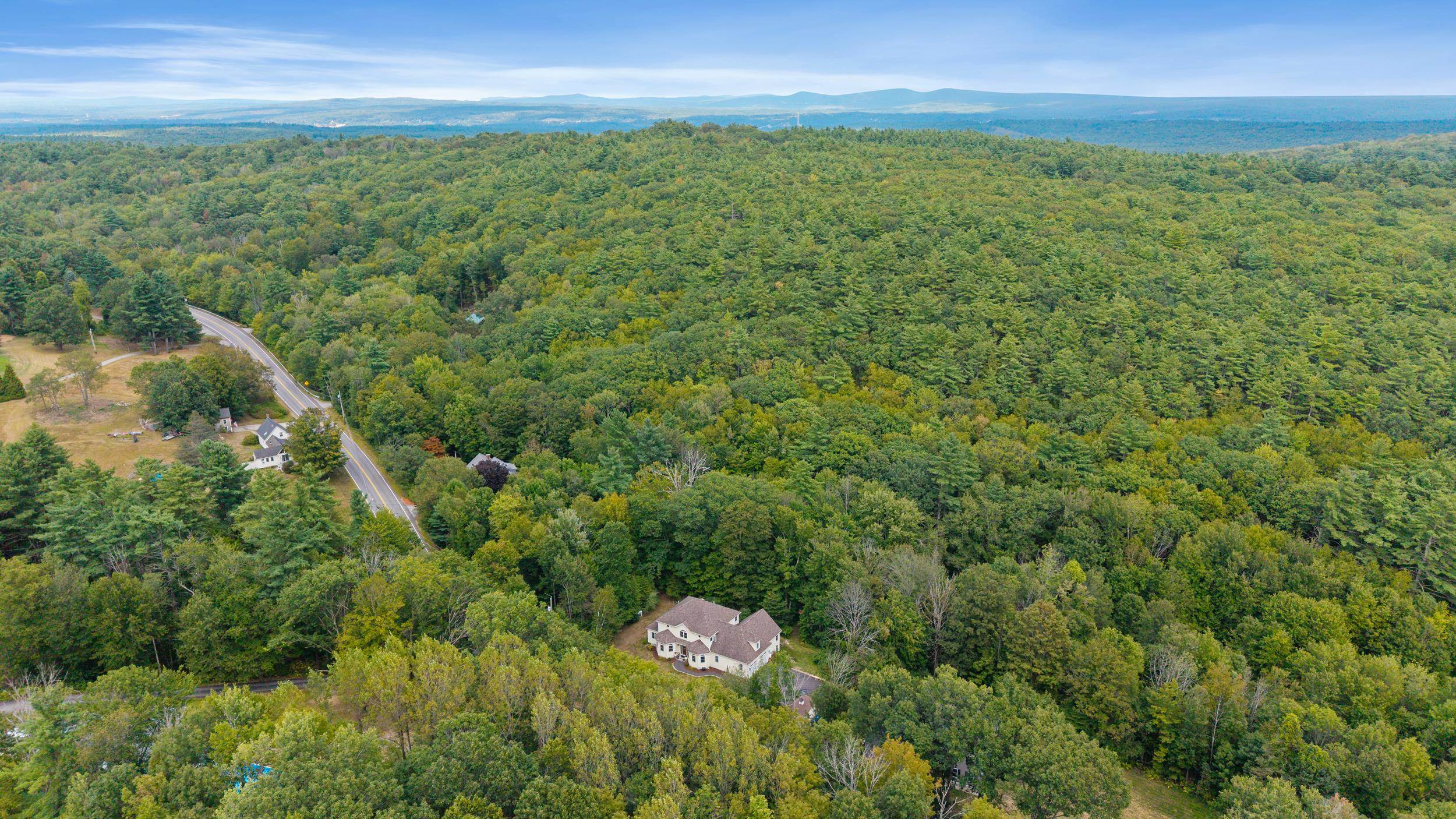 89 Woodhill Road Bow, NH 03304 - Photo 57 of 60