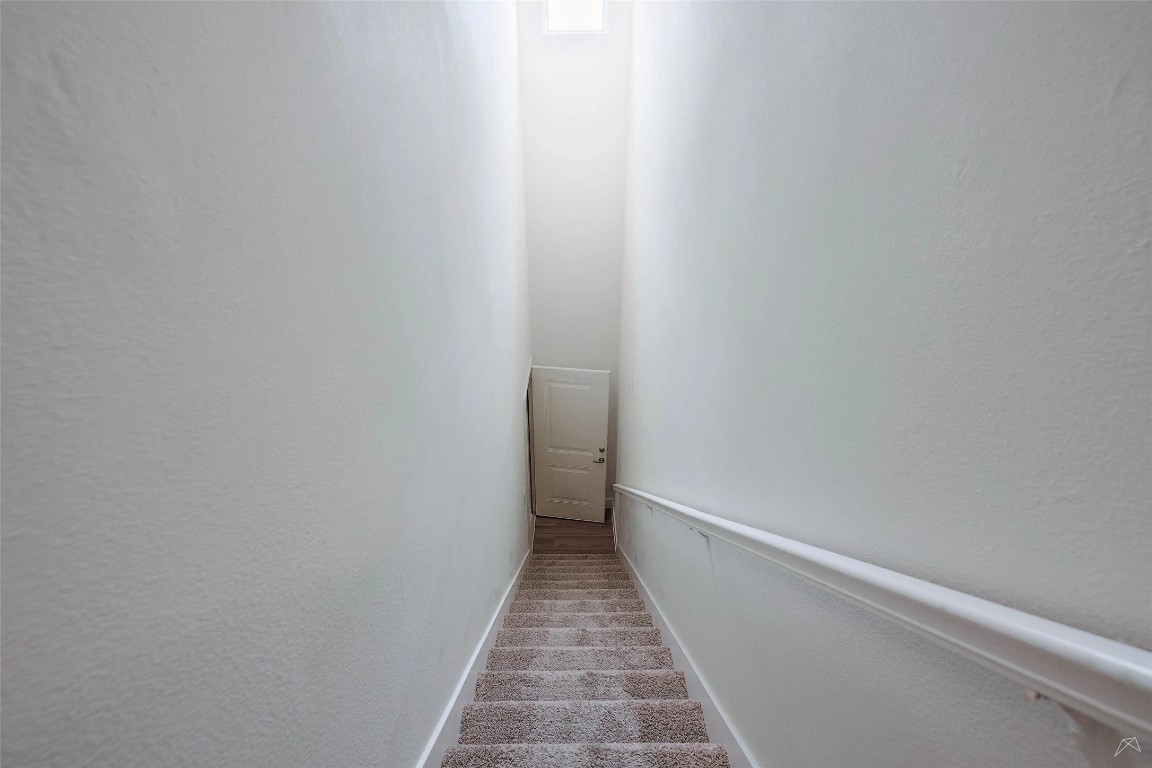 4800 Steiner Ranch Boulevard, Unit 14205 Austin, TX 78732 - Photo 29 of 31 Up to 8 weeks free rent plus reduced deposits!