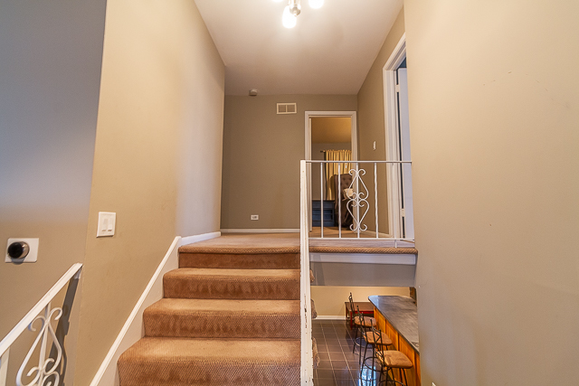 518 High Ridge Road Hillside, IL 60162 - Photo 19 of 34