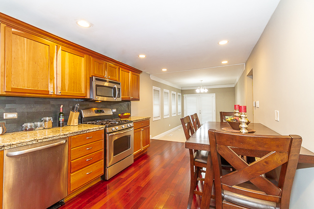 518 High Ridge Road Hillside, IL 60162 - Photo 10 of 34