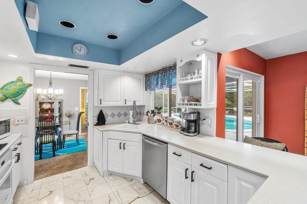 1220 Southwest 25th Place Boynton Beach, FL 33426 - Photo 12 of 62 New Impact Kitchen Window