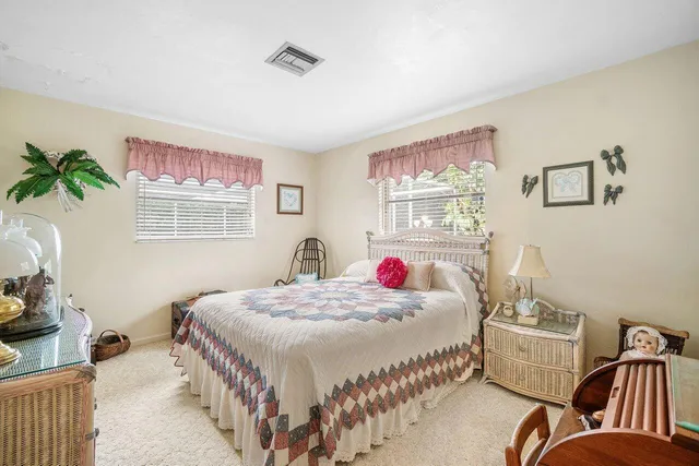 $685,000 | 1220 Southwest 25th Place, Boynton Beach, FL 33426