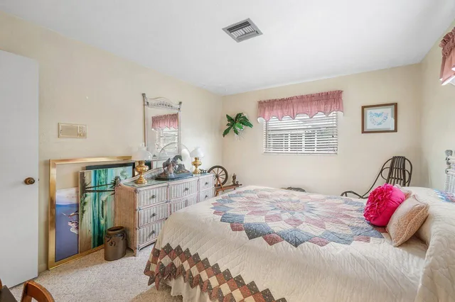 $685,000 | 1220 Southwest 25th Place, Boynton Beach, FL 33426