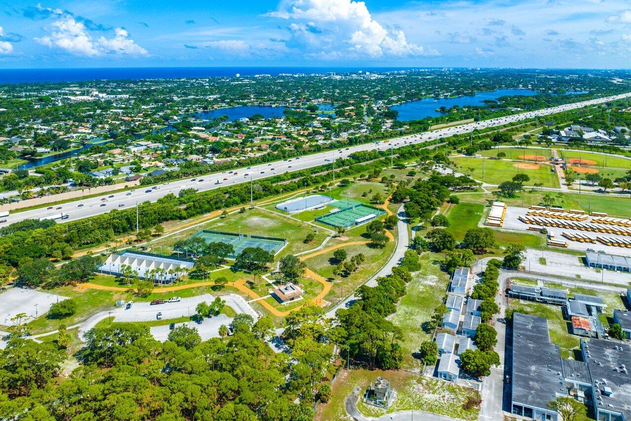 1220 Southwest 25th Place Boynton Beach, FL 33426 - Photo 42 of 62 Caloosa Park
