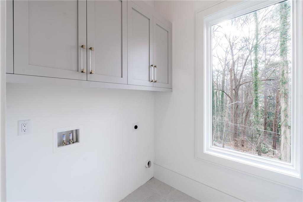 5211 Powers Ferry Road Northwest Sandy Springs, GA 30327 - Photo 41 of 86 Gallery Image 41