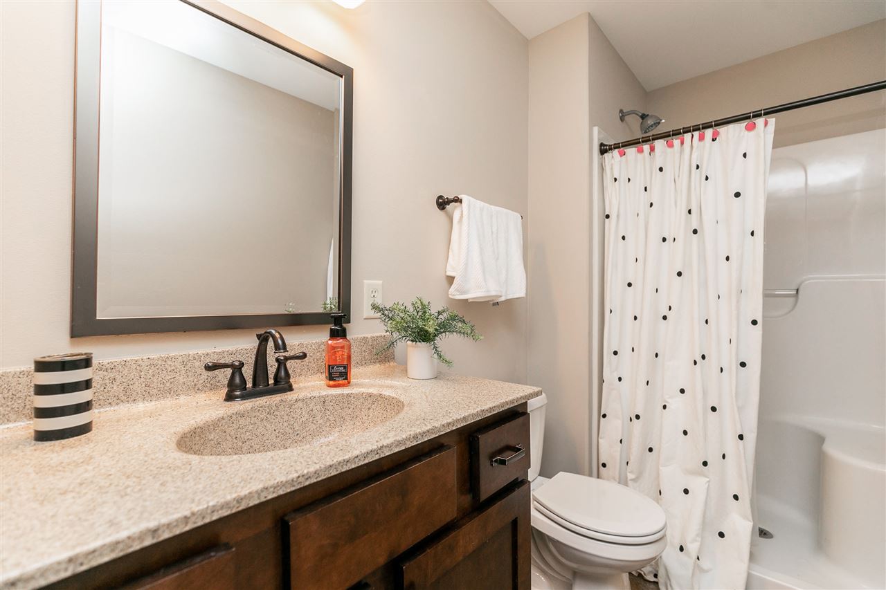 1105 Wood Lily Road Solon, IA 52333 - Photo 39 of 46 Gallery Image 39