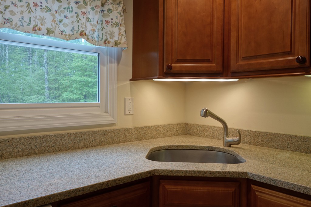 30 Spring Street Plympton, MA 02367 - Photo 4 of 21 Gallery Image 4