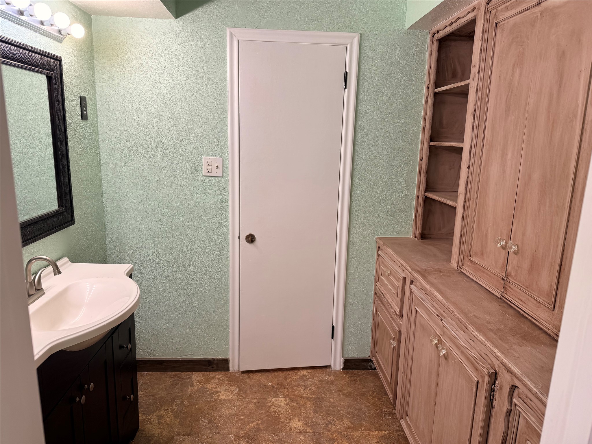 141 Slade Street Coldspring, TX 77331 - Photo 12 of 26