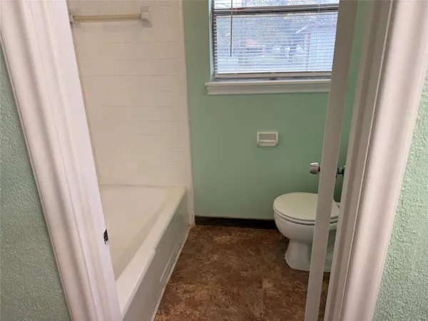 $1,800 | 141 Slade Street, Coldspring, TX 77331