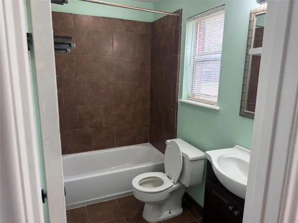 $1,800 | 141 Slade Street, Coldspring, TX 77331