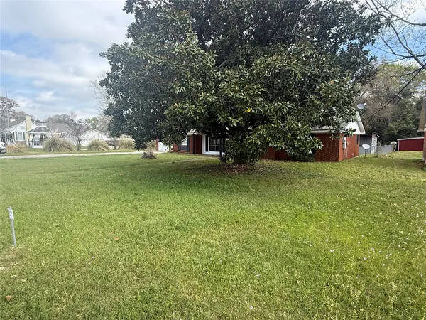 $1,800 | 141 Slade Street, Coldspring, TX 77331