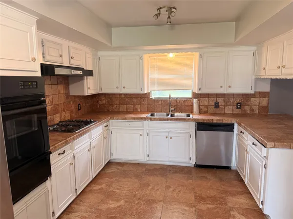 $1,800 | 141 Slade Street, Coldspring, TX 77331