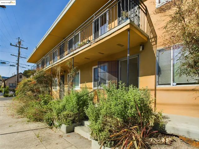 $1,700 | 3811 Opal Street, Oakland, CA 94609