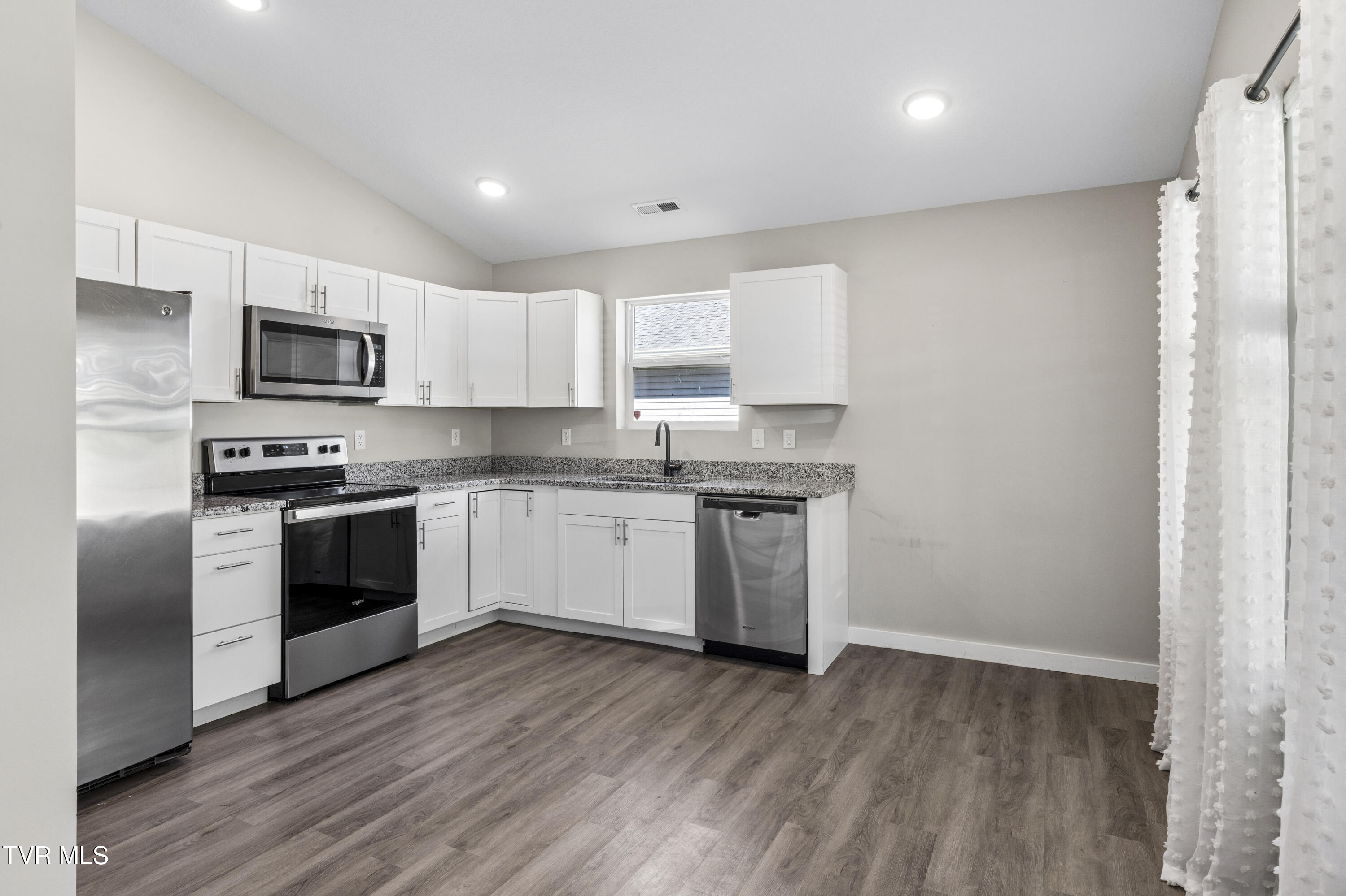 2159 Wilson Road Knoxville, TN 37912 - Photo 8 of 38 Wilson-5
