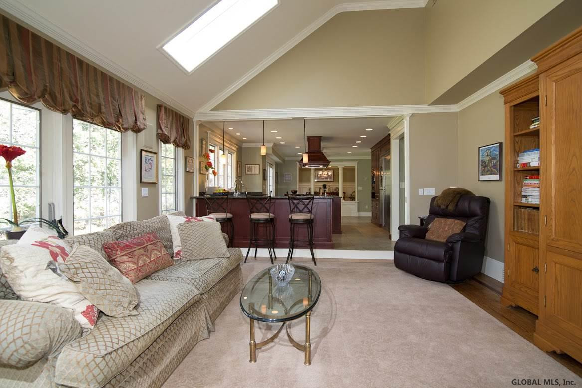 40 Wexford Road Bethlehem, NY 12054 - Photo 13 of 23 Photo 13