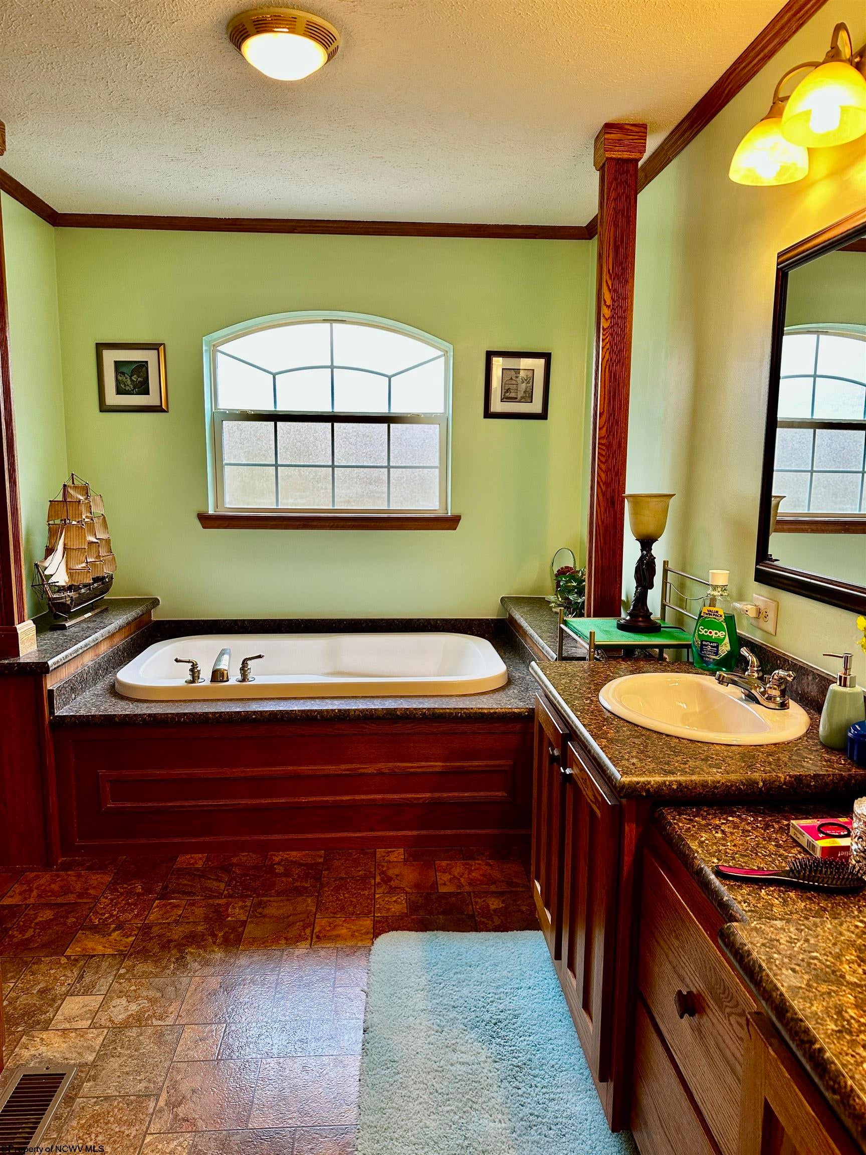 761 Flag Run Road Grafton, WV 26354 - Photo 8 of 40 Gallery Image 8