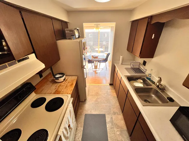 $1,150 | 2118 Red Arrow Trail, Fitchburg, WI 53711