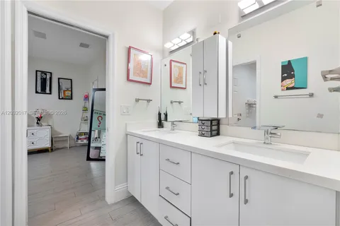 $2,999,999 | 2235 Southwest 105th Terrace, Davie, FL 33324