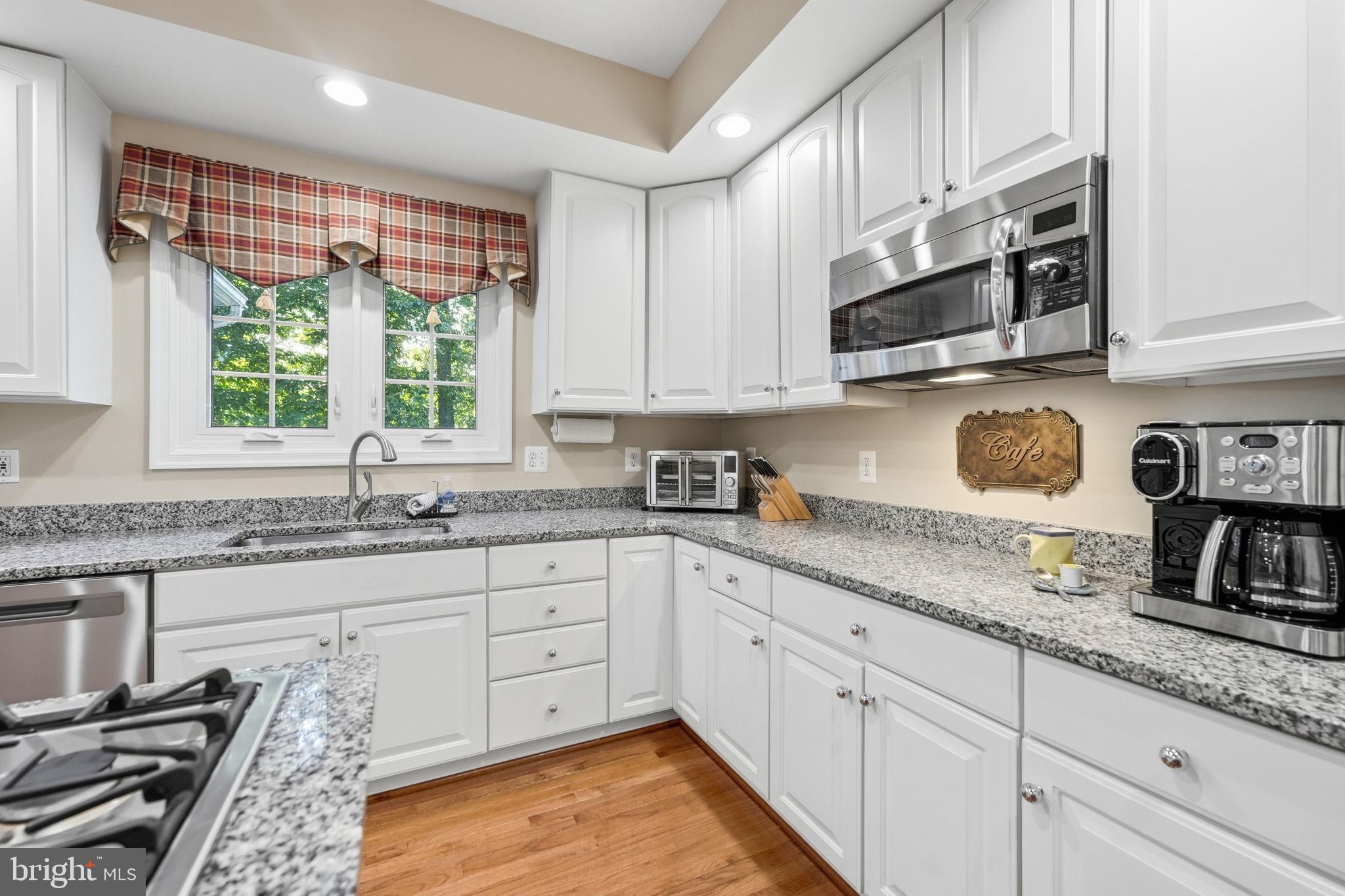 14261 Clubhouse Road Gainesville, VA 20155 - Photo 12 of 102 Gallery Image 12
