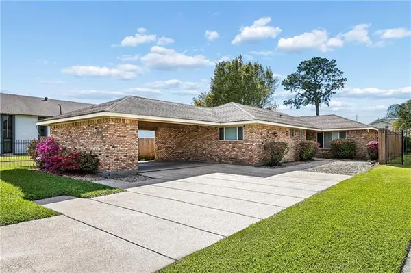 $300,000 | 1816 Cleary Avenue, Metairie, LA 70001