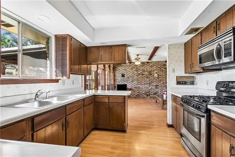 $300,000 | 1816 Cleary Avenue, Metairie, LA 70001