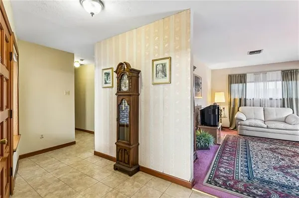 $300,000 | 1816 Cleary Avenue, Metairie, LA 70001