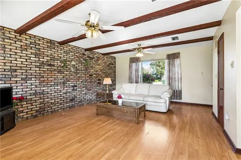 $300,000 | 1816 Cleary Avenue, Metairie, LA 70001