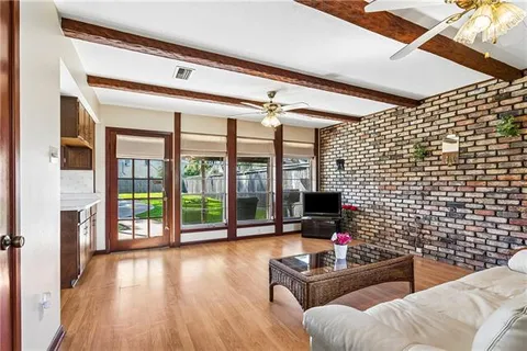 $300,000 | 1816 Cleary Avenue, Metairie, LA 70001