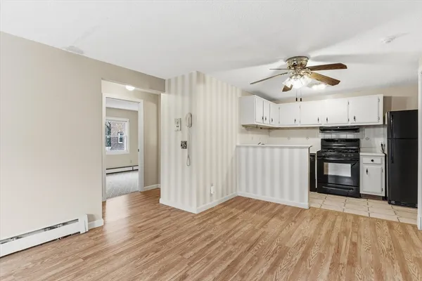 $259,900 | 136 Tyngsboro Road, Unit 7, Chelmsford, MA 01863
