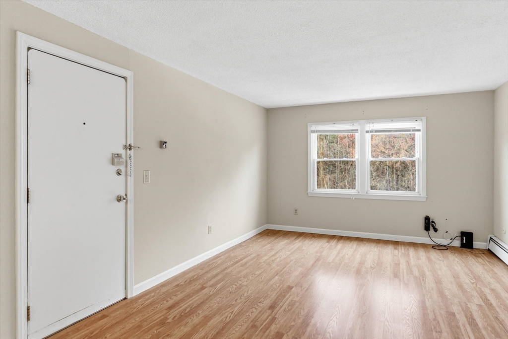 136 Tyngsboro Road, Unit 7 Chelmsford, MA 01863 - Photo 9 of 34