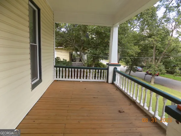 $1,600 | 304 Boulevard, LaGrange, GA 30240