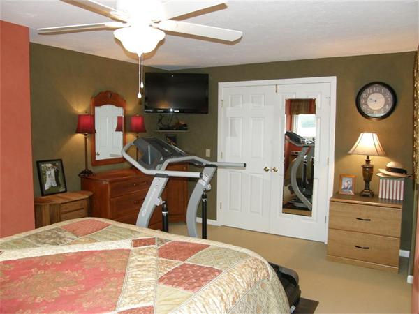 111 Beacon Park Road, Unit 111 Webster, MA 01570 - Photo 19 of 30 Gallery Image 19