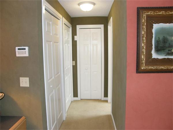 111 Beacon Park Road, Unit 111 Webster, MA 01570 - Photo 21 of 30 Gallery Image 21