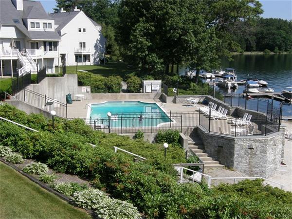 111 Beacon Park Road, Unit 111 Webster, MA 01570 - Photo 3 of 30 Gallery Image 3
