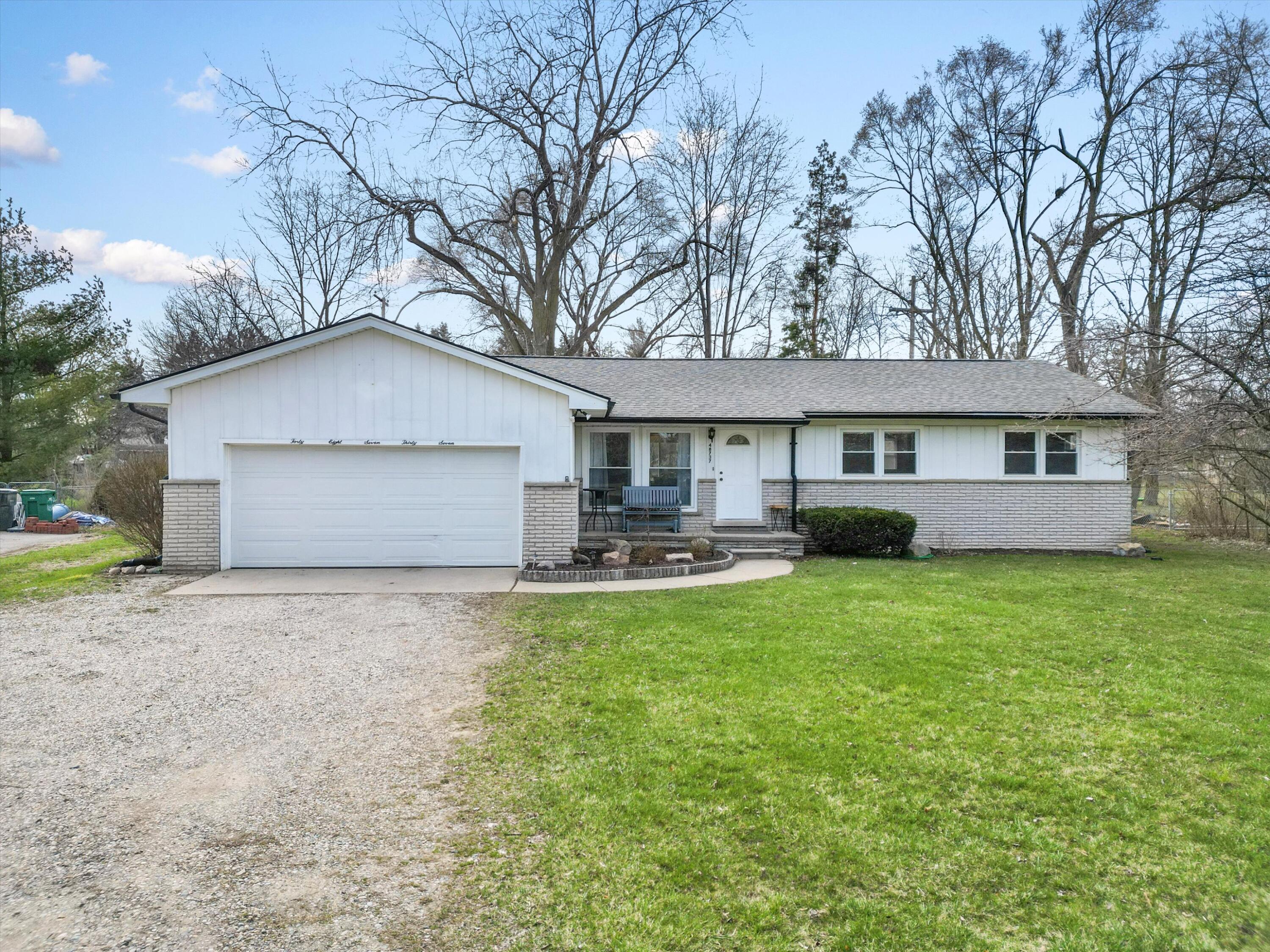 48737 Dequindre Road Rochester Hills, MI 48307 - Photo 1 of 33 Front of house